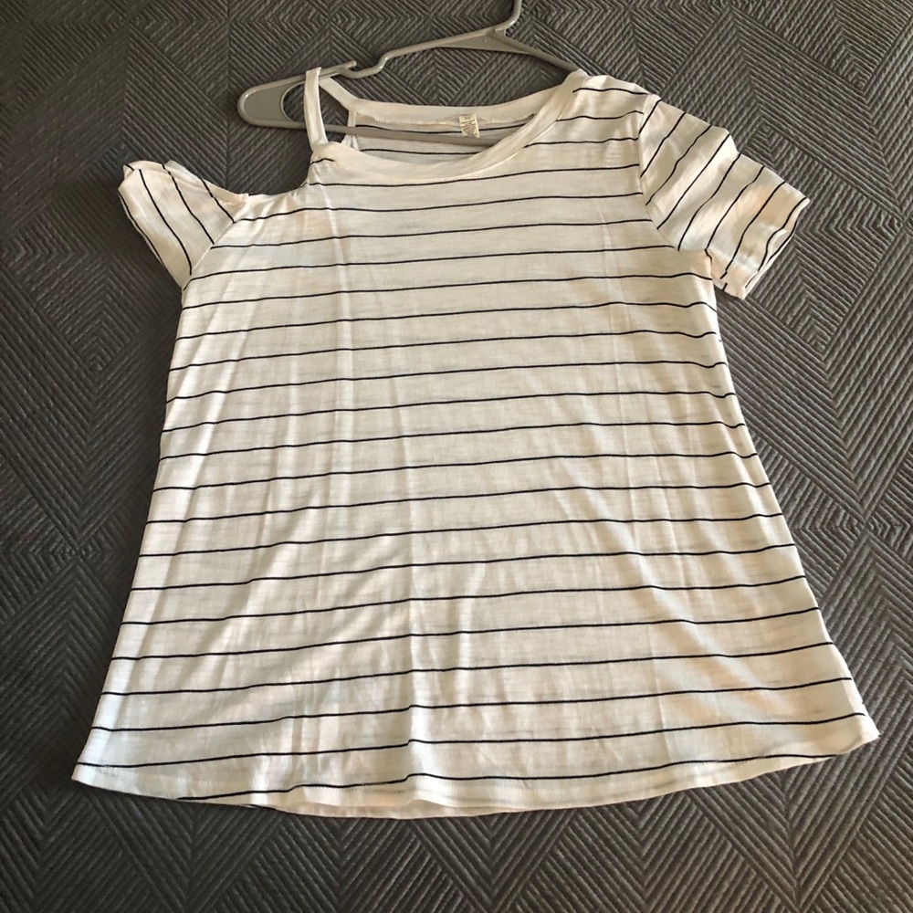 BP Black and White Cut Out Shoulder Tee, XS